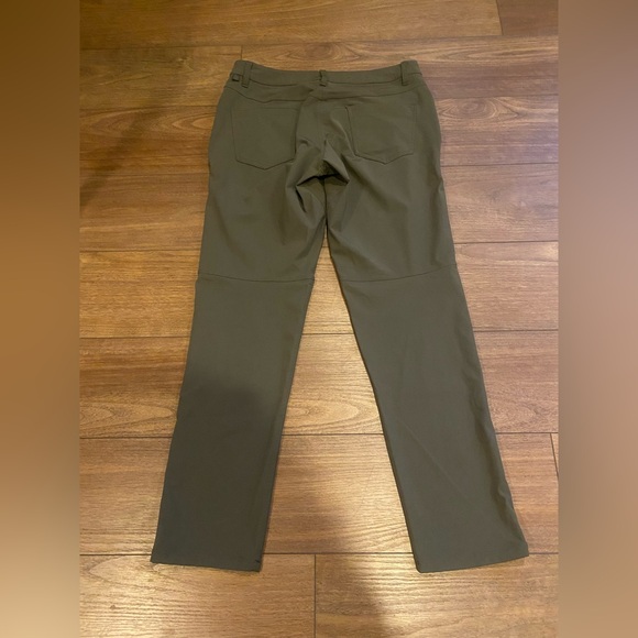 Lululemon ABC Pant Classic 32” *Warpstreme - Picture 7 of 10